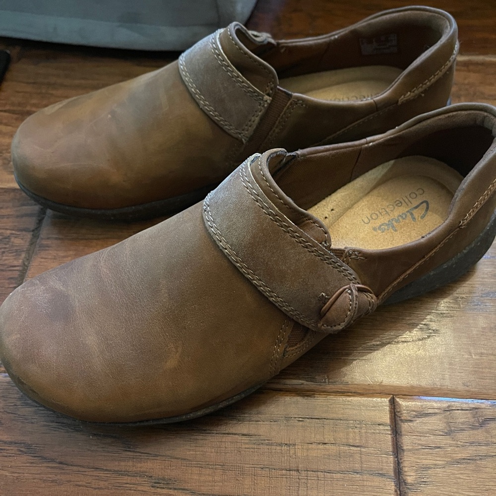 Clarks Brown Loafers Classic Comfort